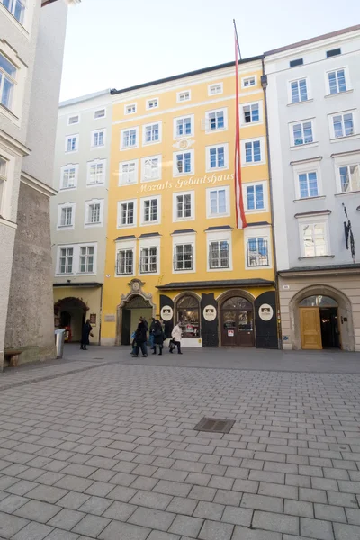 Mozarts Geburtshaus — Stockfoto