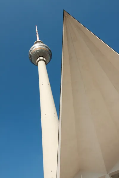 Tower and roof — Stock Photo, Image