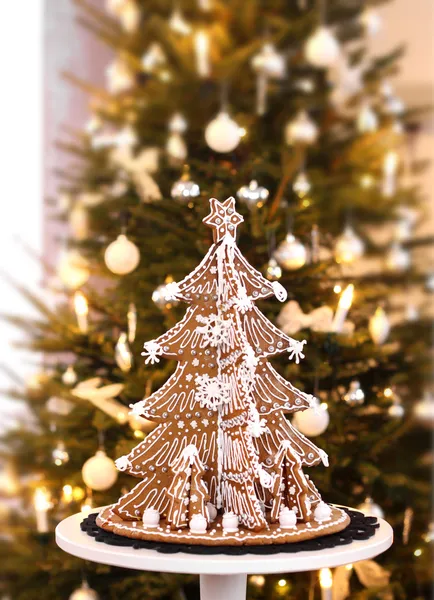 Pão de gengibre árvore de Natal — Fotografia de Stock