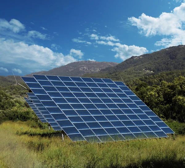 Panel de energía solar colectores campo — Foto de Stock