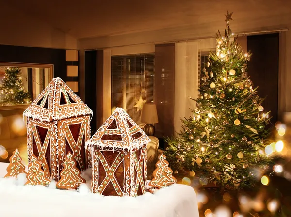 Galletas de jengibre cabañas Árbol de Navidad habitación — Foto de Stock