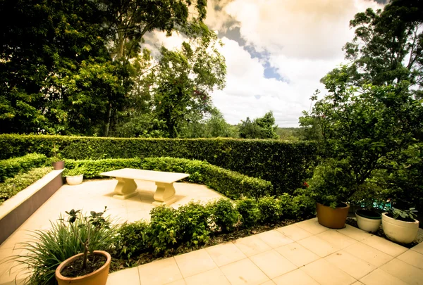 Utomhus trädgård terrasser — Stockfoto