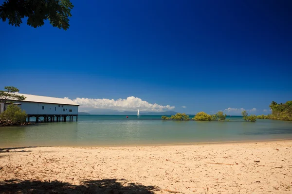 Tropical bay scenery — Stock Photo, Image