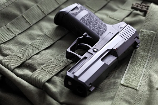 9mm semi-automatic pistol — Stock Photo, Image