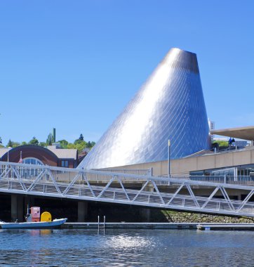 Tacoma downtown marina cam Müzesi kubbe ile.
