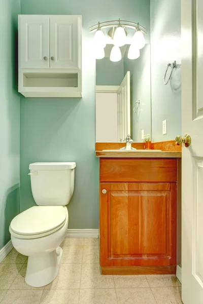 Green mint fresh color small new bathroom. — Stock Photo, Image