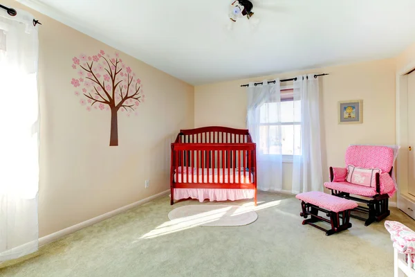 Neutral färg baby nursery room — Stockfoto