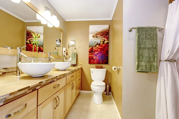 Modern bathroom with white vessel sinks — Stock Photo, Image