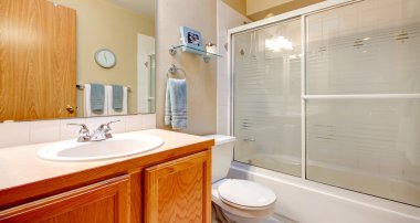 beyaz canlandırıcı banyo