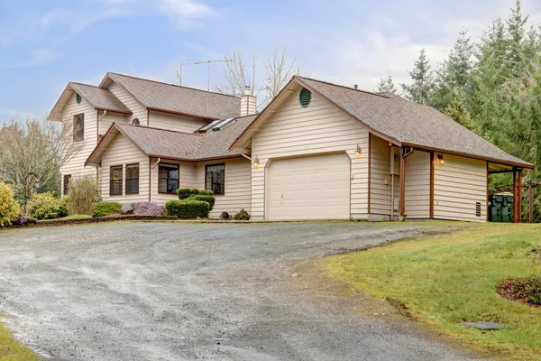 Big farm house — Stock Photo, Image