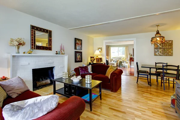 moderne woonkamer met elegante inrichting — Stockfoto © iriana88w ... moderne woonkamer met elegante inrichting — Stockfoto © iriana88w ...