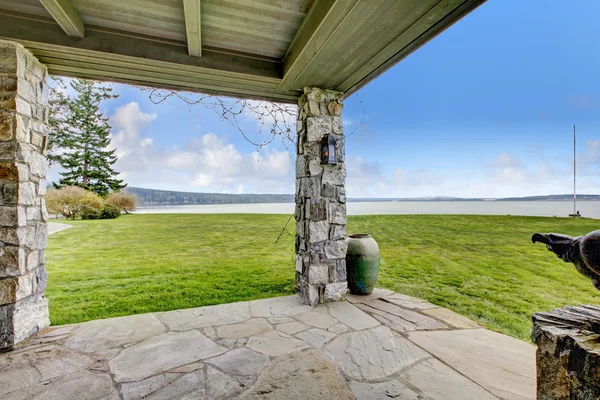 View of stone spacious open porch — Stock Photo, Image