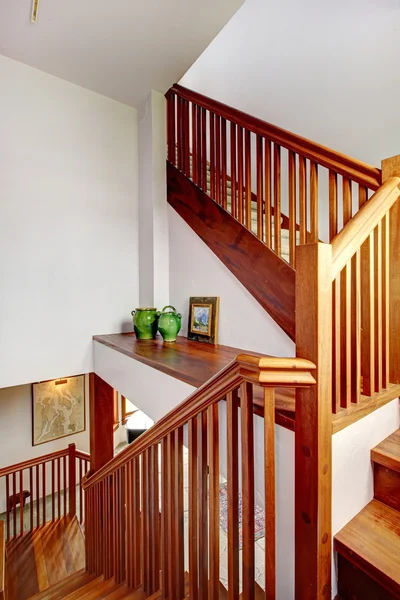 View of staircase and shelf — Stock Photo, Image