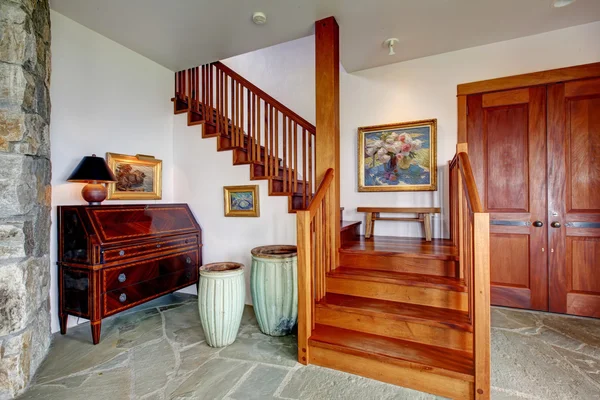 Entrance foyer with staircase — Stock Photo, Image