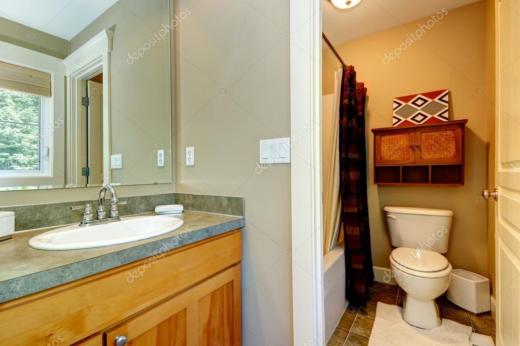 Small Bathroom In Master Bedroom Stock Photo C Iriana88w