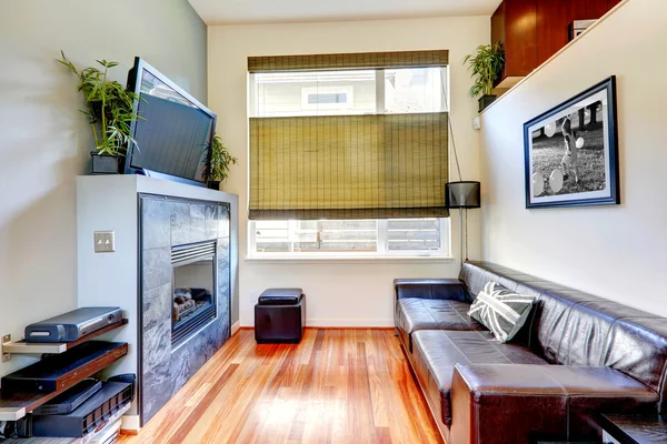 Vardagsrum i moderna lägenhet — Stockfoto