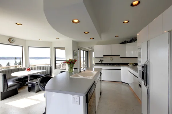 Modern refreshing kitchen interior — Stock Photo, Image