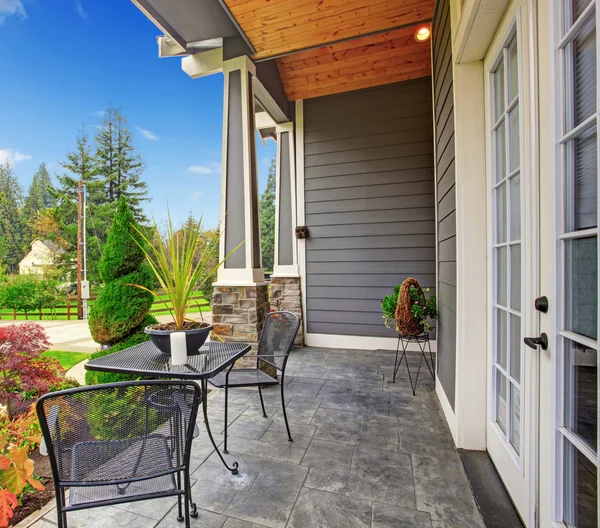 House front porch view — Stock Photo, Image