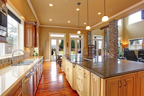 Kitchen interior in luxury house — Stock Photo, Image