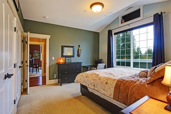 Elegante dormitorio interior — Stok fotoğraf