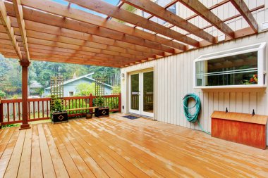 grev güverte ile ekli pergola