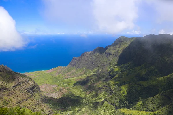 Fantastisk utsikt över hawaiian ö — Stockfoto
