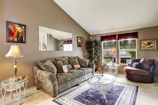 Interiér obývacího pokoje v měkké mocha barvě — Stock fotografie