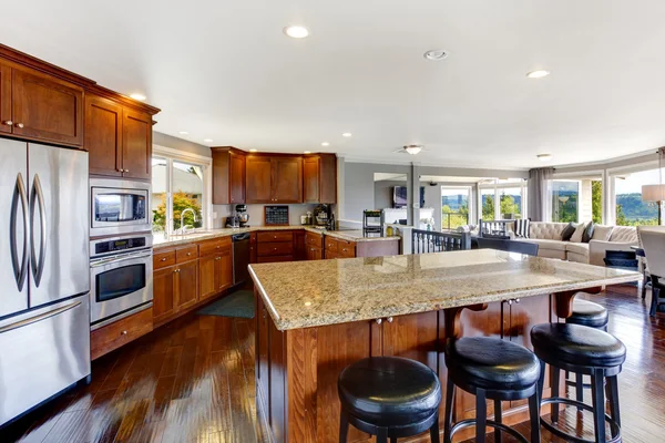 Spacious luxury kitchen room — Stock Photo, Image