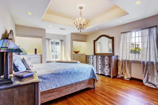 Bedroom interior in luxury house — Stock Photo, Image