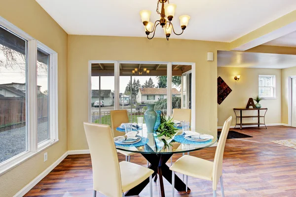 Ivory dining area with served table — Stock Photo, Image