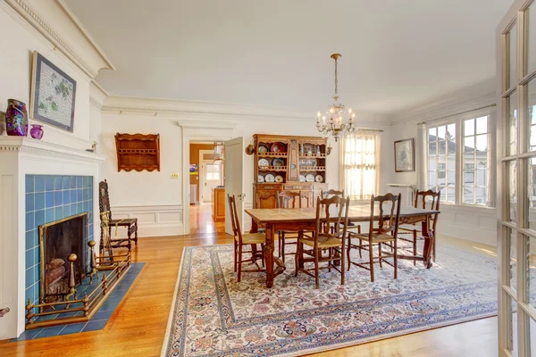 Large dining room in luxury house — Stock Photo, Image