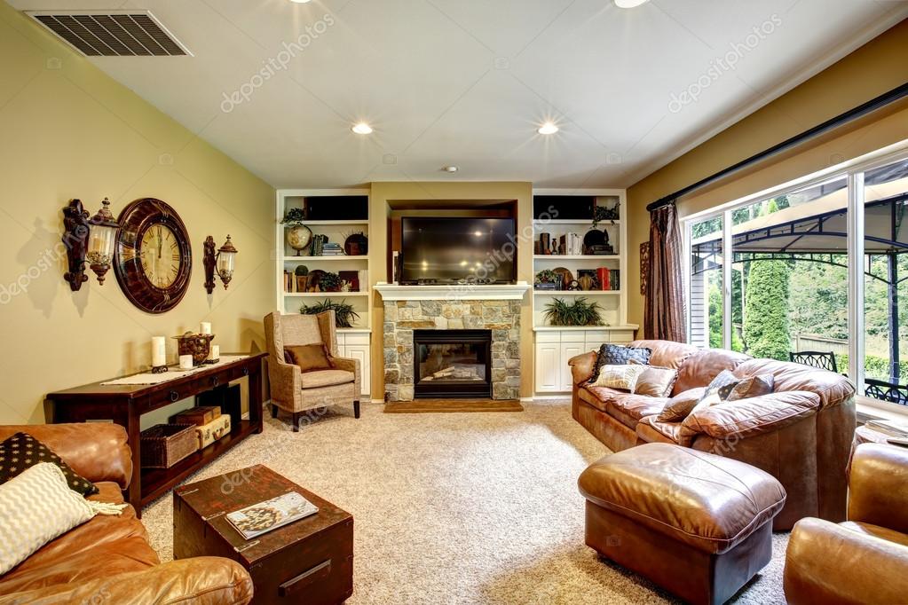 Beautiful living room with fireplace and tv — Stock Photo ...