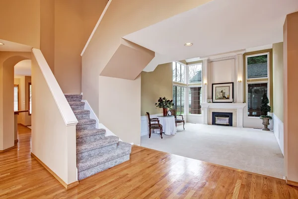 Luxury house interior. Living room and hallway — Stock Photo, Image