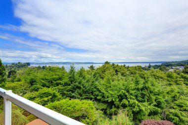 grev güverteden doğal görünümü