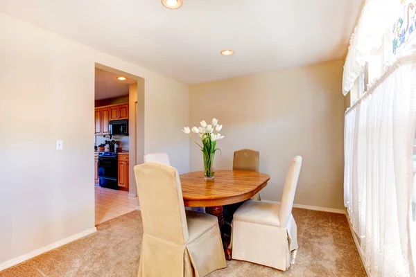 Warm dining room in soft ivory — Stock Photo, Image