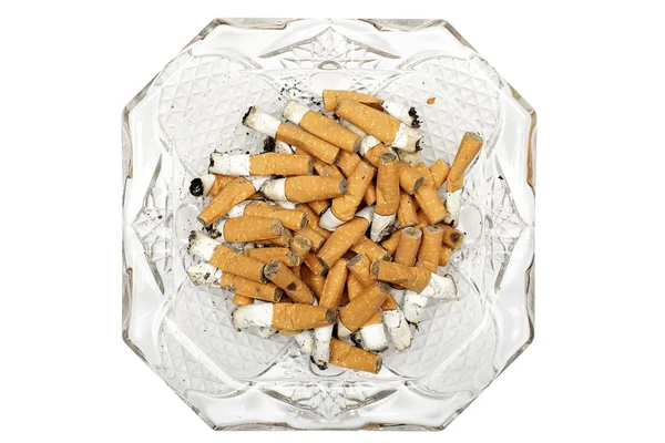 Cenicero con colillas de cigarrillo — Foto de Stock
