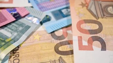 Avro banknotlarının dönüşümlü kapanışı 