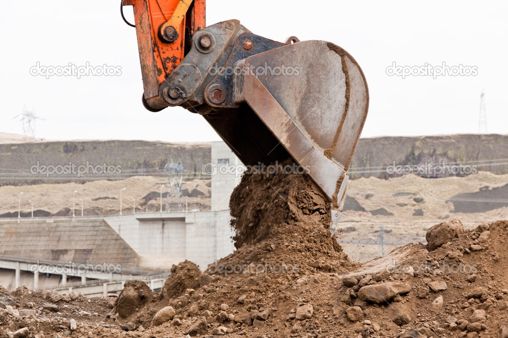 Bucket Unloading Dirt