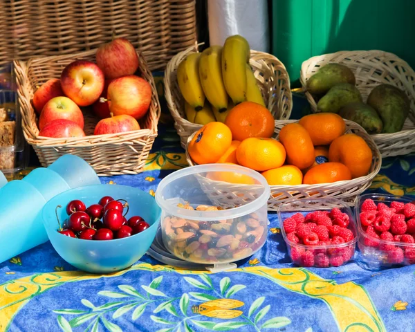 Hora do lanche — Fotografia de Stock