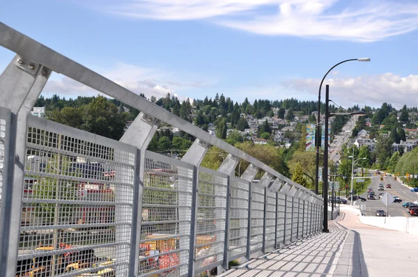 Valla de seguridad en el puente — Foto de Stock