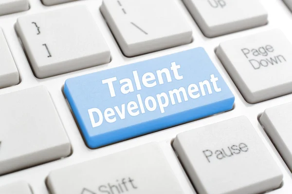 Desenvolvimento de talentos no teclado — Fotografia de Stock
