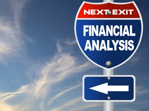 Financial analysis road sign — Stock Photo, Image