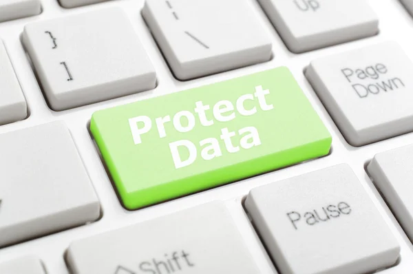 Protect data key on keyboard — Stock Photo, Image