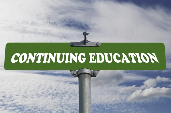 Continuing education road sign — Stock Photo, Image