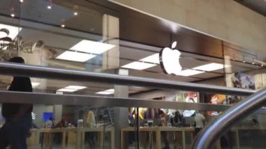 bir tarafında insanlar apple Store burnaby bc Kanada alışveriş.