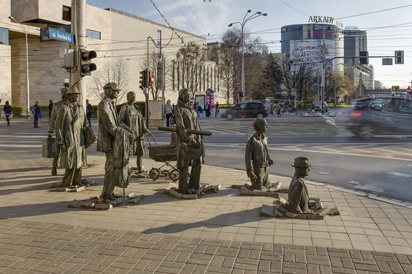 Анонимные пешеходы, Вроцлав, Польша — стоковое фото