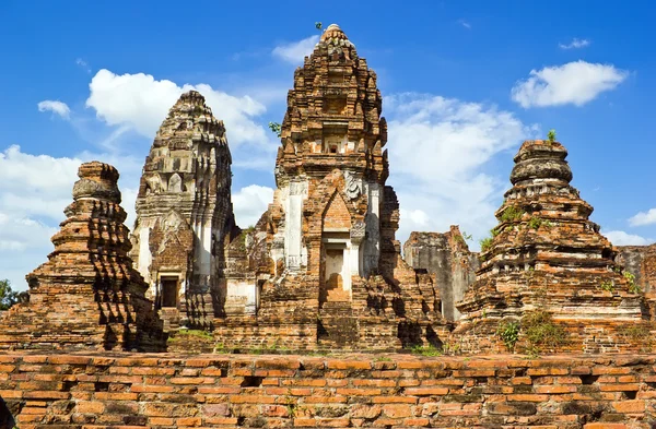 Starověké buildingwat phra si rattana mahathat — Stock fotografie