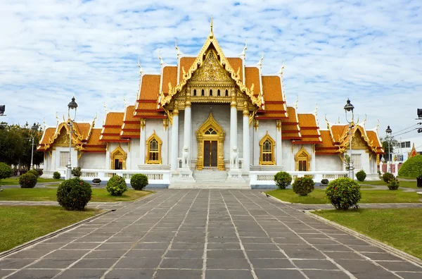 Templo de Mármore em Bangkok, Tailândia — Fotografia de Stock