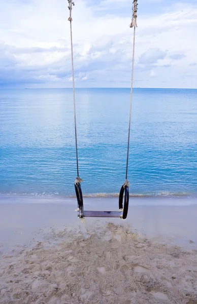 Swing on the beach — Stock Photo, Image