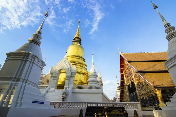 Świątyni Wat suan dok w chiang mai, Tajlandia — Zdjęcie stockowe